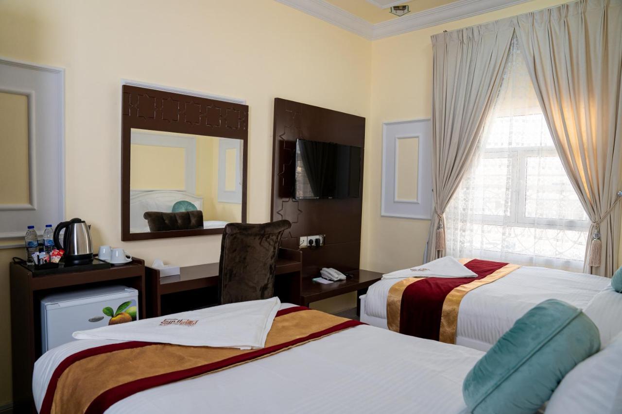 Arkan Al Barzah Hotel Apartment 수르 외부 사진