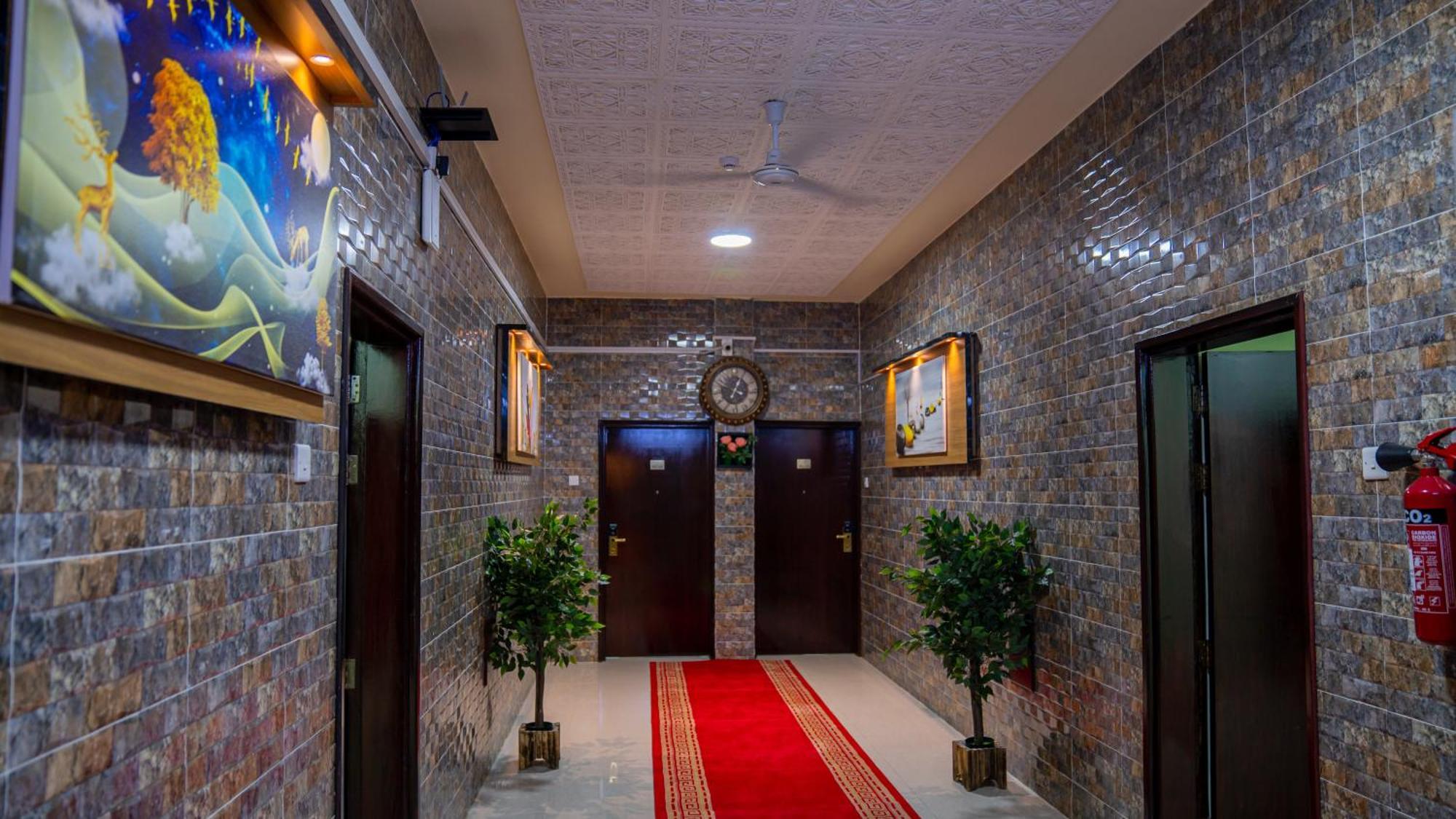 Arkan Al Barzah Hotel Apartment 수르 외부 사진